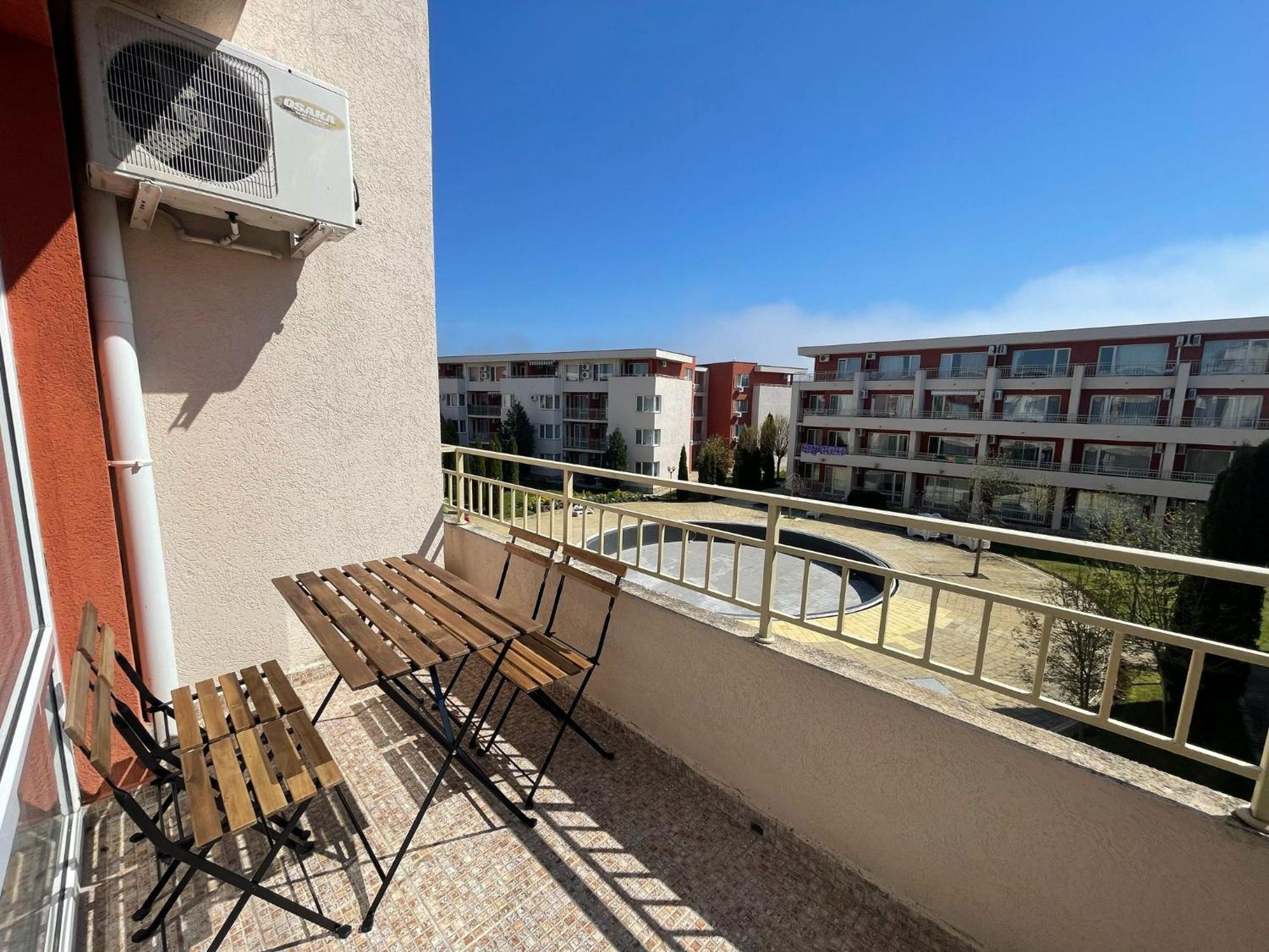 Nessebar Fort Club - Prestige Apartments Солнечный берег Экстерьер фото